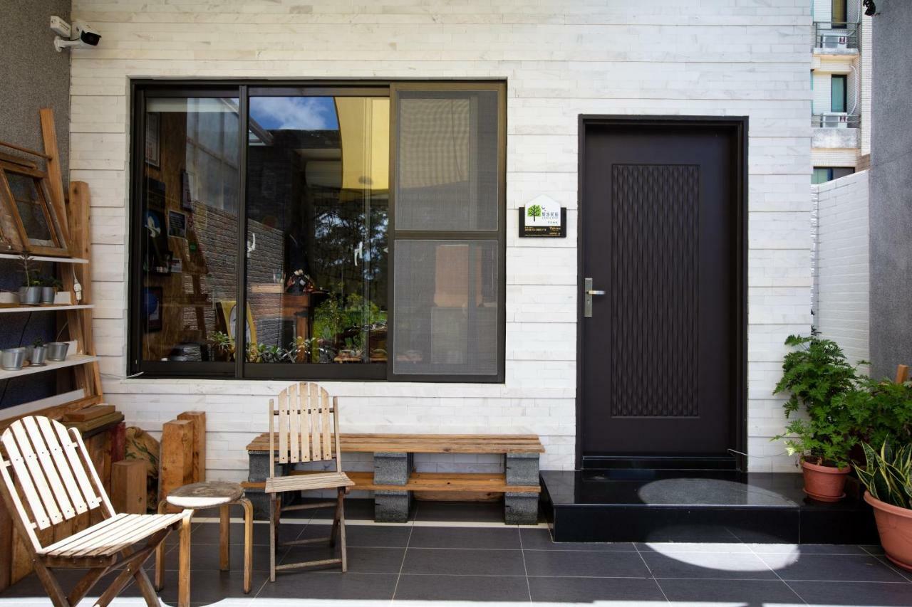 黑琵軼棧湖濱旅宿 K&B Happy Hostel Tainan Zewnętrze zdjęcie